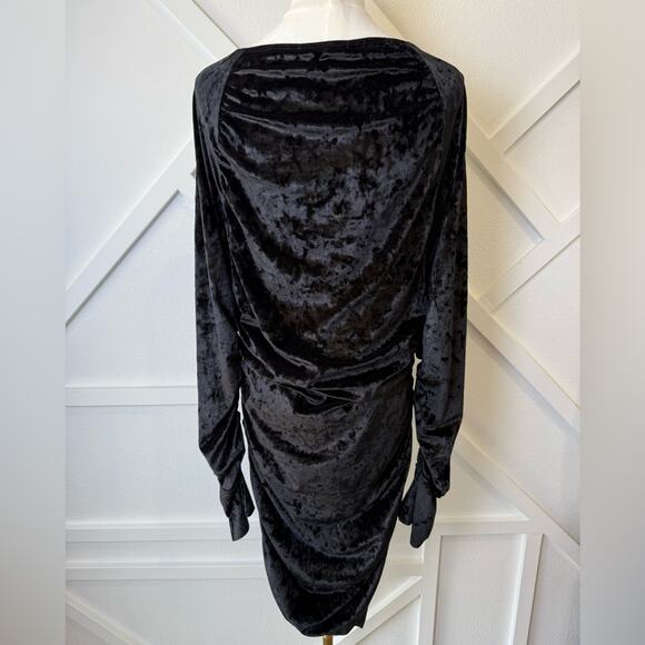 NWT WAYF Clique Ruched Bodycon Long Sleeve Velvet Minidress Black Size XL  LBD - Picture 7 of 12